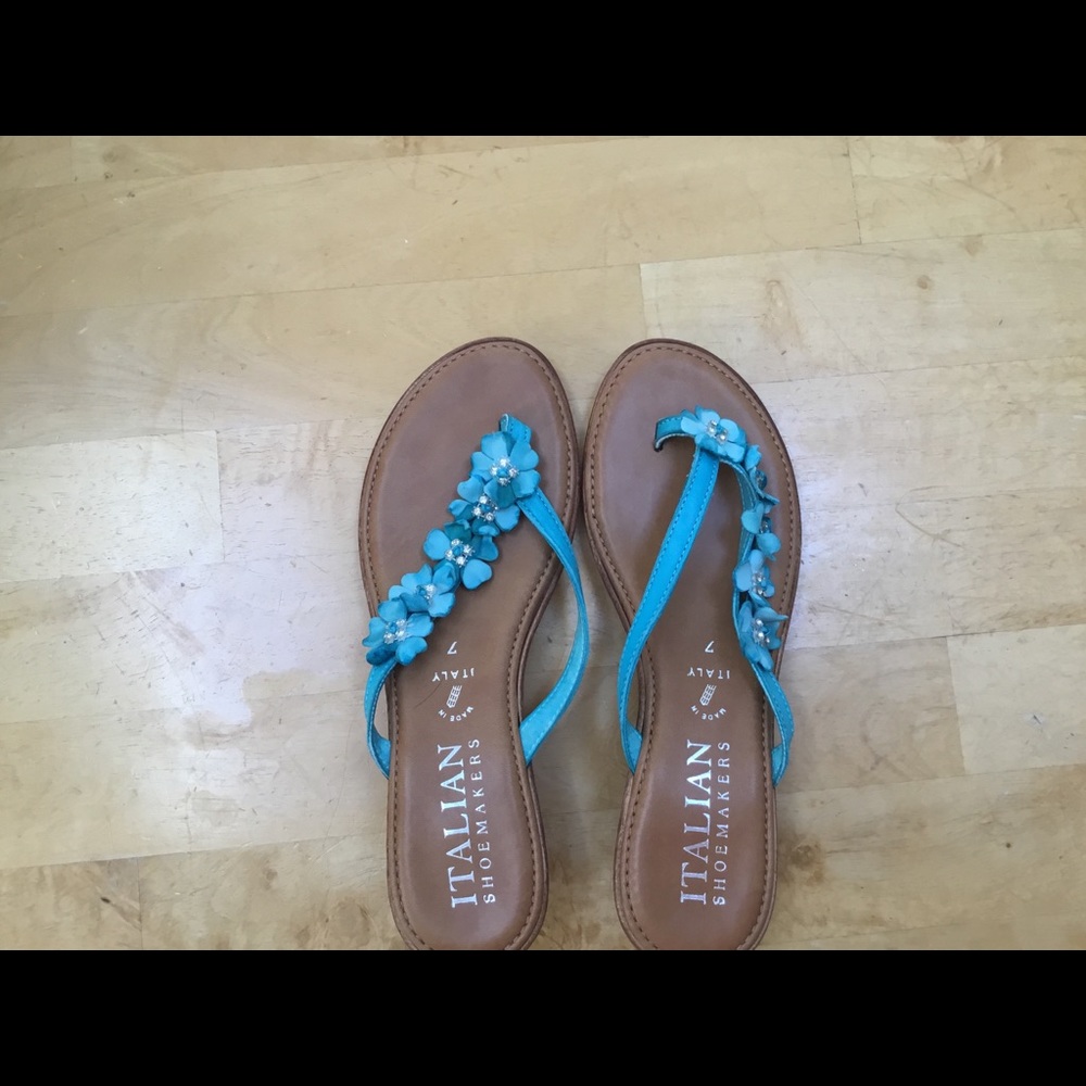Italian shoe makers flower sandals